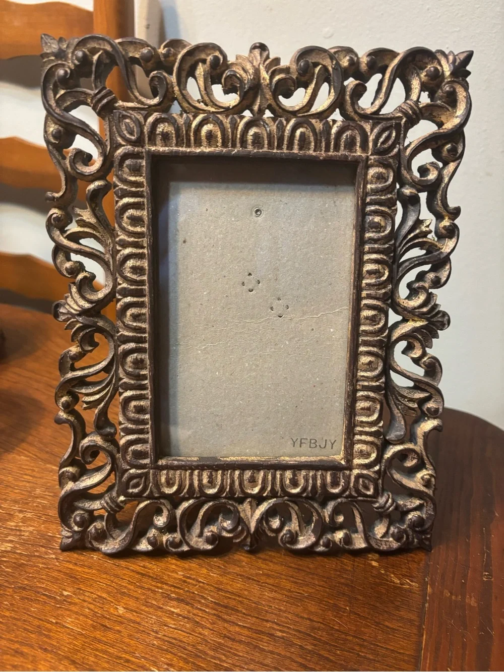 Ornate Decorative GOLD/Bronze-Tone Picture Frame - Elegant Home Accent